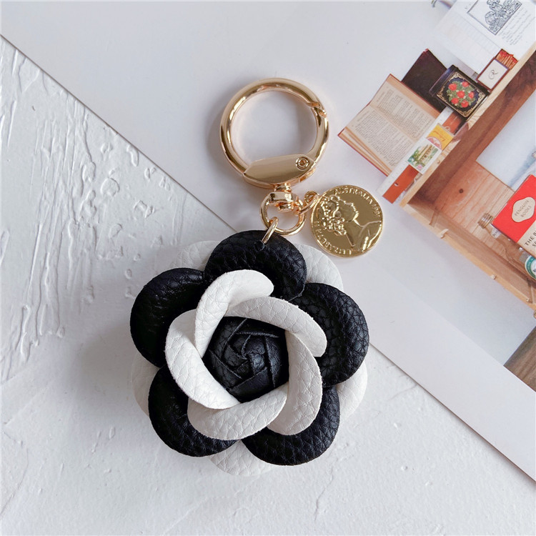 Charmante sleutelhanger voor C - Women Bags Chanel recensie en prijs